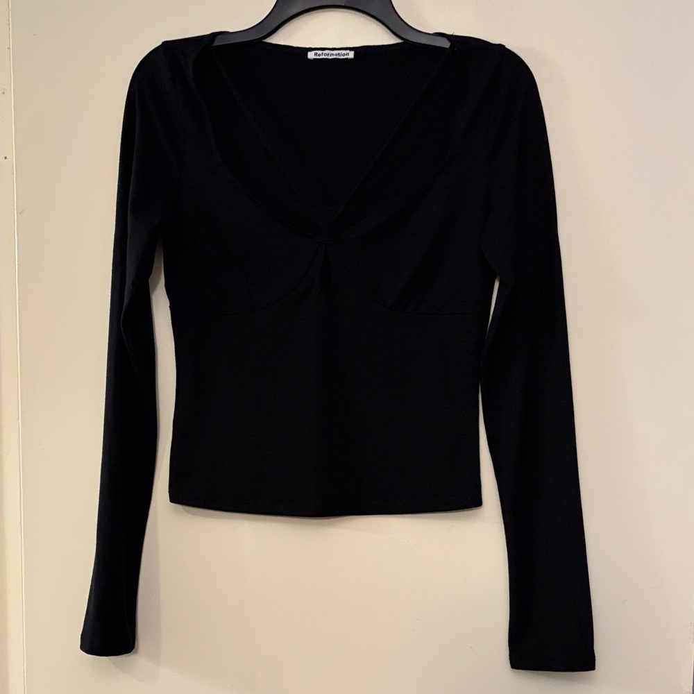 Reformation Black Long Sleeve Crossover Detail Top, size M